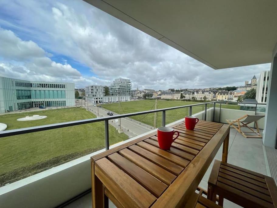 Presqu'Ile, Appartement Neuf Avec Balcon, Salle De Gym Et Parking Caen Exterior foto
