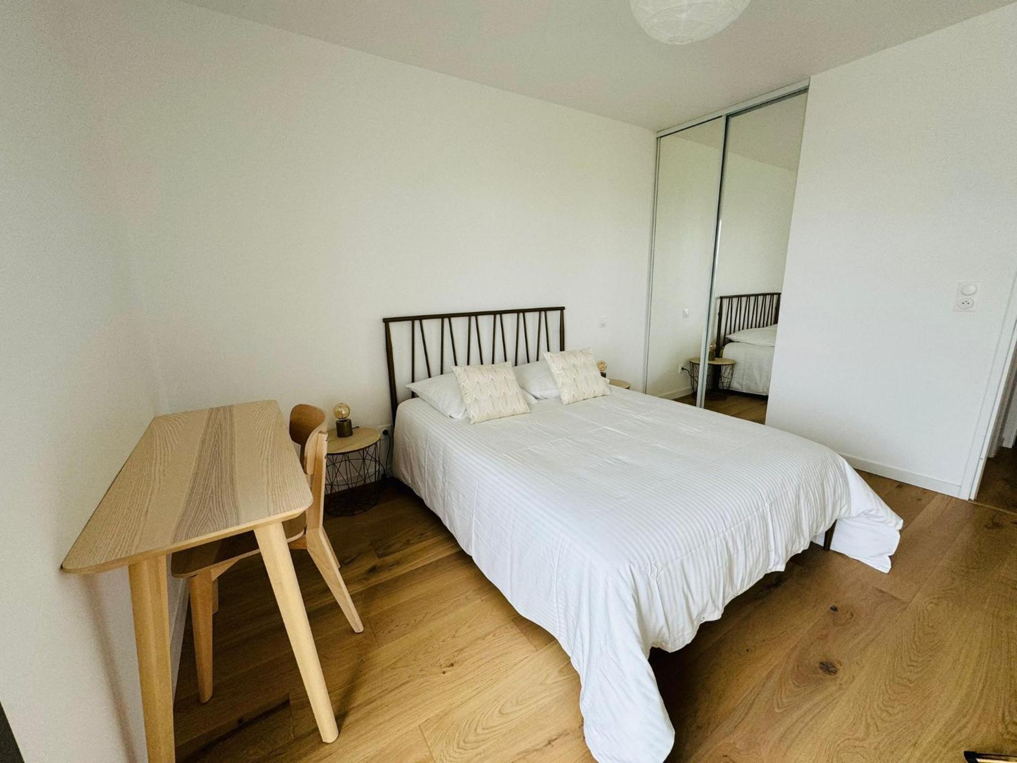 Presqu'Ile, Appartement Neuf Avec Balcon, Salle De Gym Et Parking Caen Exterior foto