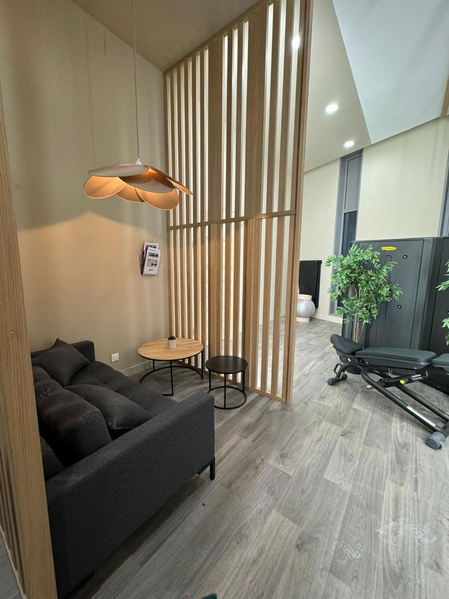 Presqu'Ile, Appartement Neuf Avec Balcon, Salle De Gym Et Parking Caen Exterior foto